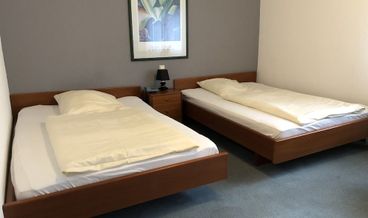 Bild på Standard Double or Twin Room, Private Bathroom-2 Twin Beds Free self parking
