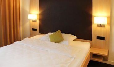 Bild på Standard Room-1 Double Bed Non Refundable Free WiFi Free self parking