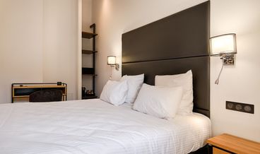 Bild på Classic Double Room, 1 Double Bed, Non Smoking, Courtyard View-1 Double Bed Free WiFi