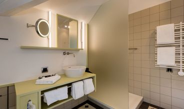Bild på Double Room-1 Double Bed Non Refundable Free WiFi Free self parking Free breakfast
