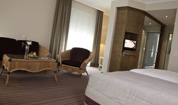 Bild på Comfort Double Room-1 King Bed Non Refundable Free WiFi