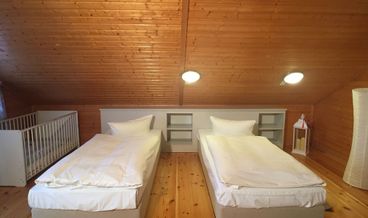 Bild på Standard Double Room-1 King Bed Free WiFi Free parking