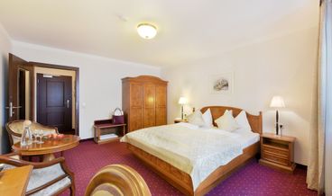 Bild på Deluxe Double Room, City View-1 Queen Bed Free WiFi