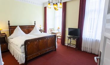 Bild på Double Room, Private Bathroom-5 King Beds Free self parking
