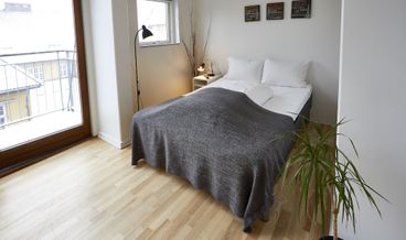 Bild på Premium Studio, Balcony-1 King Bed Non Refundable Free WiFi