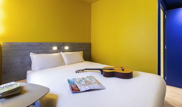Bild på Twin Room, 2 Twin Beds-2 Twin Beds Non Refundable Free WiFi