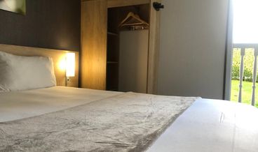 Bild på Double Room-1 Queen Bed Non Refundable Free self parking Free WiFi