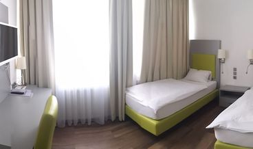 Bild på Comfort Double Room-2 Twin Beds Free WiFi Free self parking
