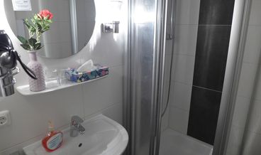 Bild på Comfort Double Room, Park View-1 King Bed Non Refundable Free WiFi Free self parking