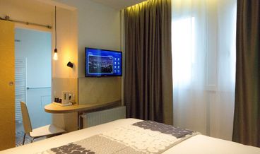 Bild på Standard Double Room-1 Double Bed Non Refundable Free WiFi