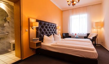 Bild på Signature Double Room-1 King Bed Free WiFi Free self parking Free breakfast