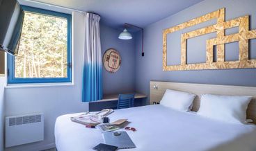 Bild på Double Room (Pure)-1 Double Bed Non Refundable Free self parking Free WiFi