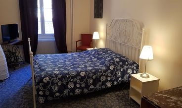 Bild på Comfort Double Room, 1 Queen Bed, Non Smoking, Garden View-1 Queen Bed Continental breakfast for 2 Free self parking