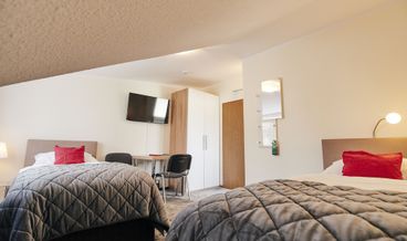 Bild på Twin Room-2 Large Twin Beds Non Refundable Free WiFi Free self parking Free breakfast