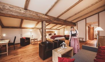 Bild på Standard Double Room (Salzburg)-1 King Bed Free WiFi Free breakfast Free valet parking Free self parking