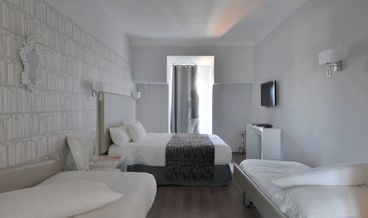 Bild på Standard Double Room-1 Queen Bed Non Refundable Free WiFi