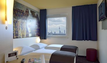 Bild på Double Room-1 Queen Bed Non Refundable Free WiFi Free self parking