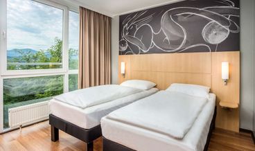 Bild på Standard Room, 2 Twin Beds-2 Twin Beds Non Refundable Free WiFi Free self parking