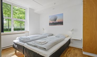 Bild på Apartment, 2 Bedrooms, Terrace (Linen Excluded)-1 Queen Bed, 3 Twin Beds and 1 Double Sofa Bed Free WiFi Free self parking