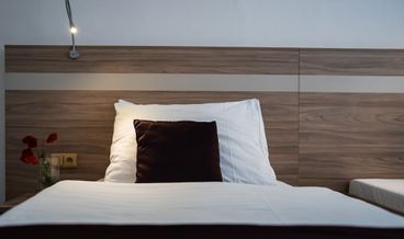 Bild på Classic Double Room-1 King Bed Non Refundable Free WiFi Free self parking