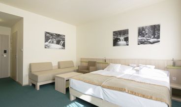 Bild på Basic Double Room (Swimming pool Access)-1 Double Bed Free WiFi Free self parking Free breakfast