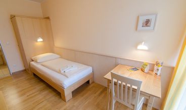 Bild på Double Room-1 Double Bed Non Refundable Free WiFi Free self parking Free breakfast