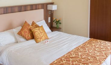 Bild på Triple Room-1 Queen Bed and 1 Twin Sofa Bed Free WiFi
