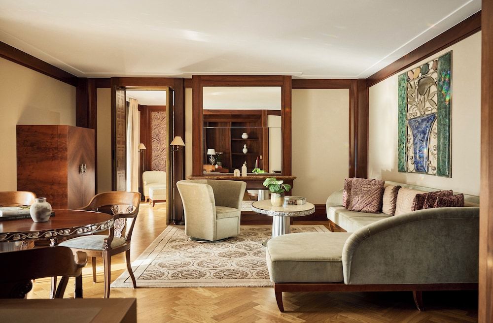 Bild på Svit (Ambassador)
