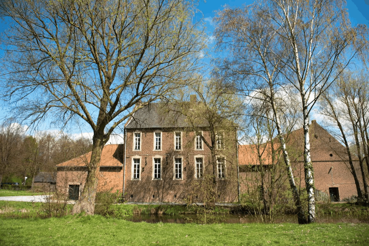 Byggnad