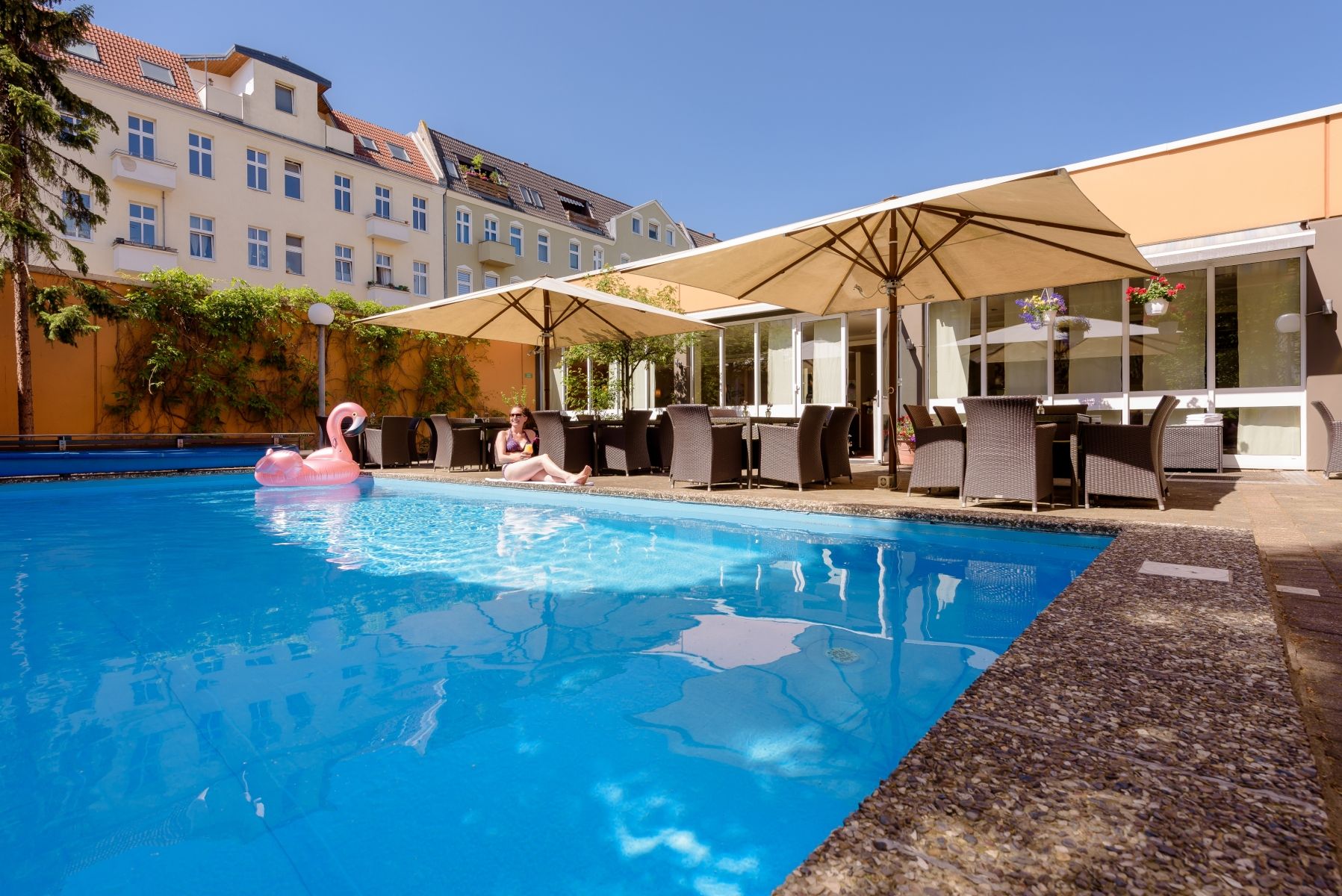Simnning / Pool
