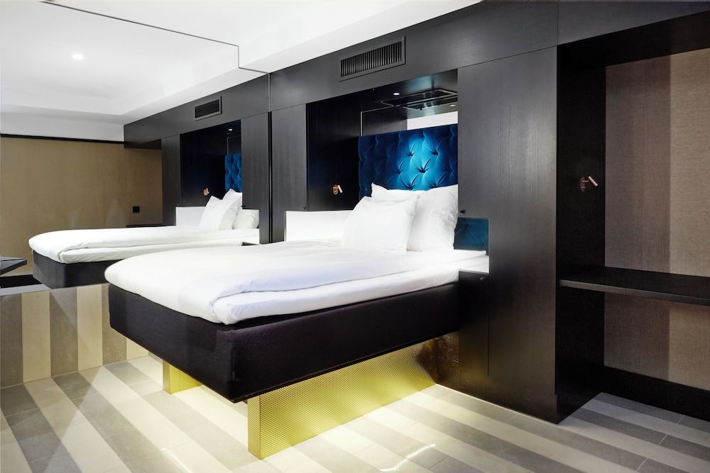 Bild på Smart, Plus Windowless, 140 cm bed