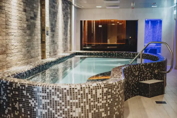 Söderköpings Brunn - Bo som en kung inkl. middag - WELLNESS