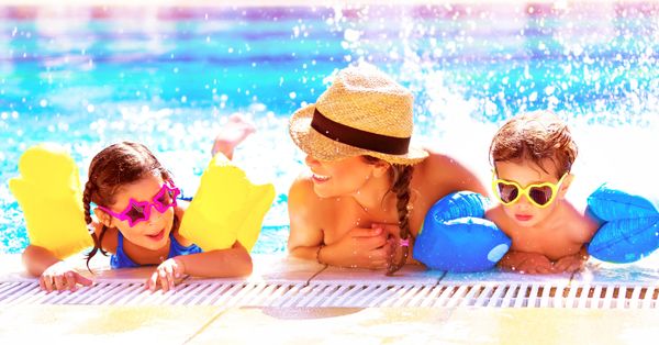 Familjehotell med pool 