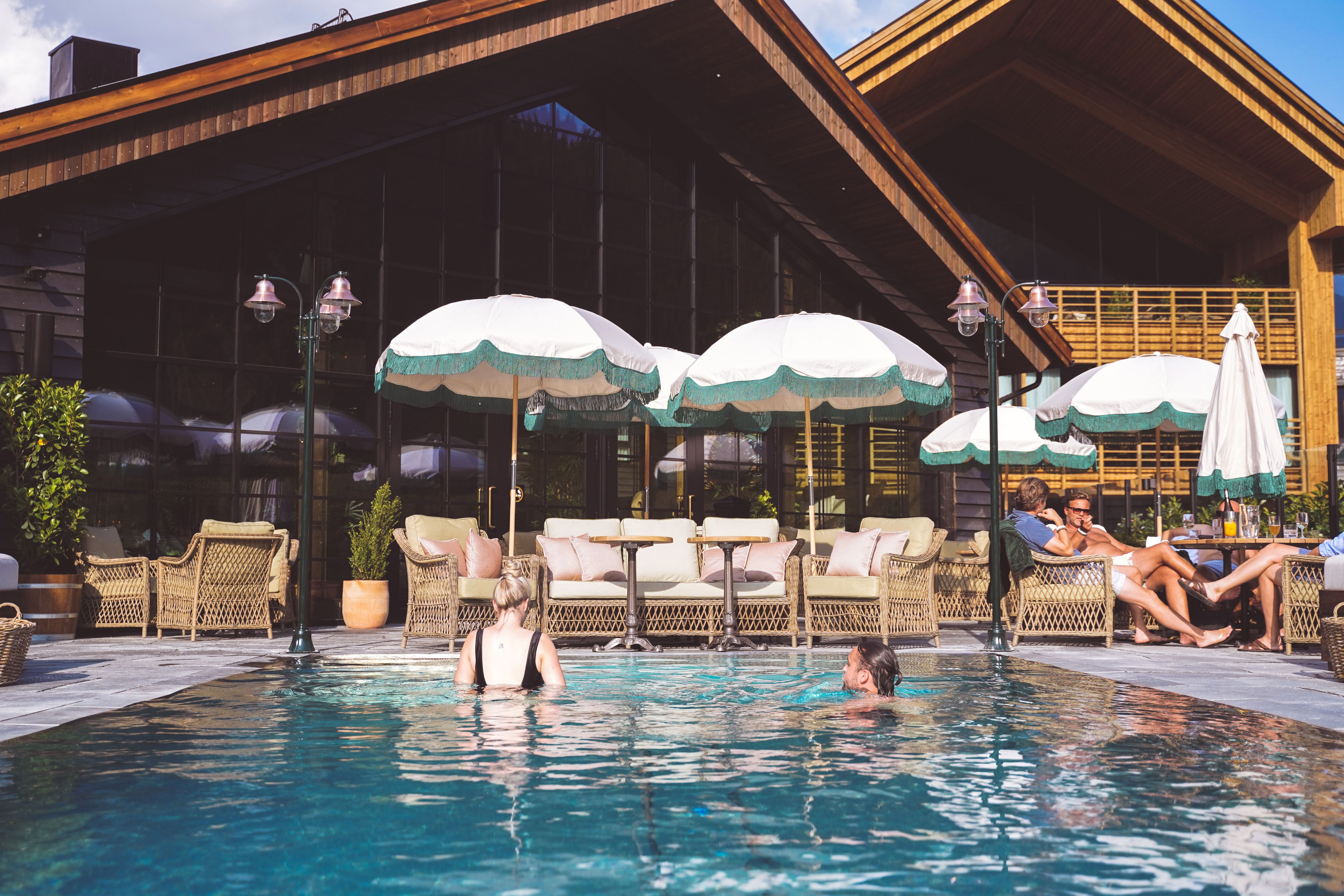 Simnning / Pool