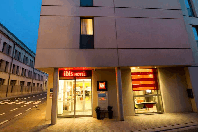 Byggnad