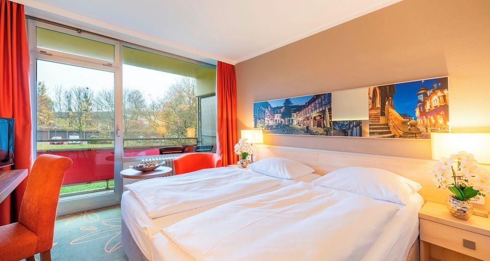 Bild på Comfort-Doppelzimmer mit Balkon