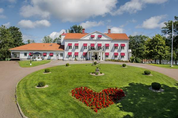 Dömle Herrgård Spa & Resort - Bo 3 nätter, betala för 2 - FRONT