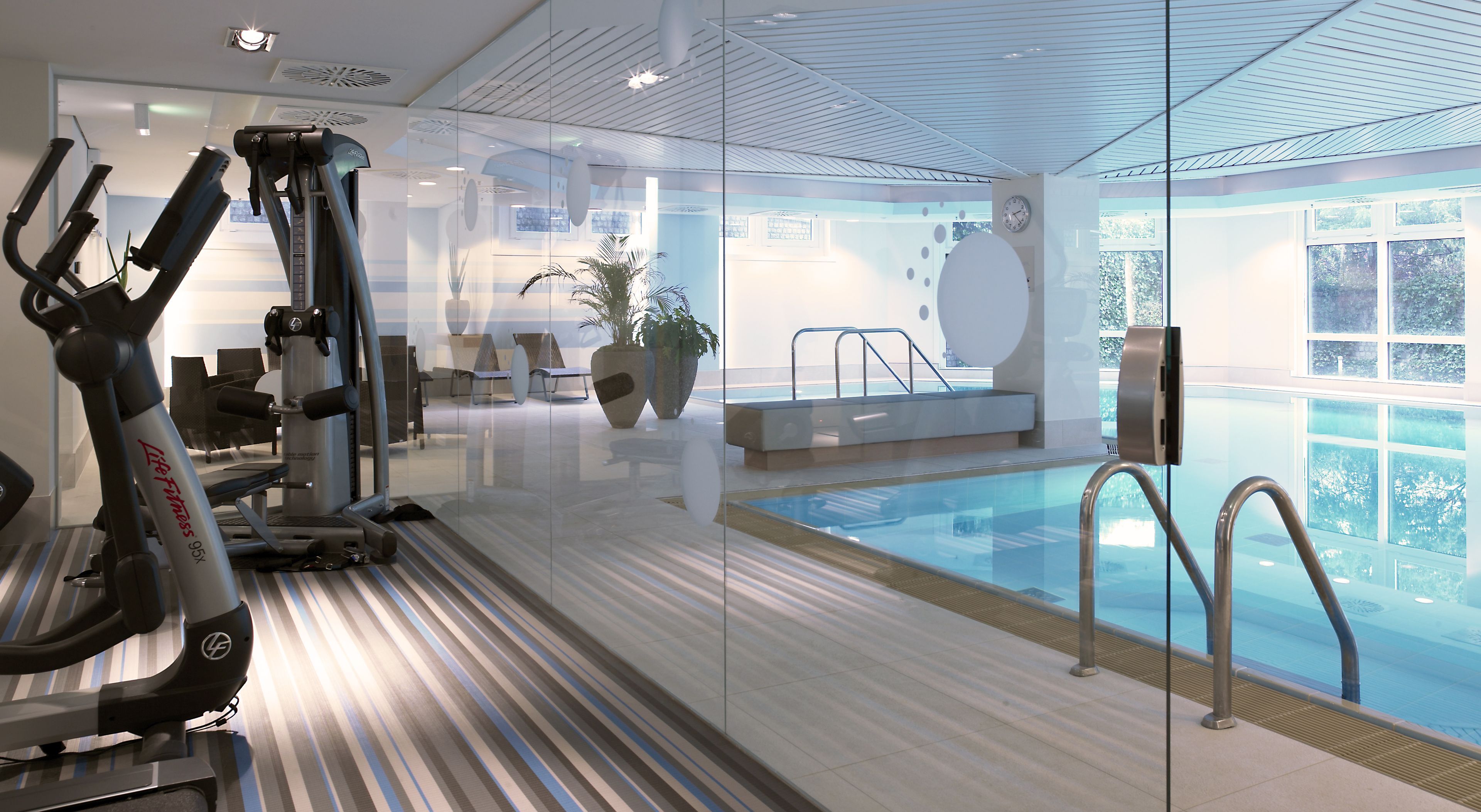Simnning / Pool