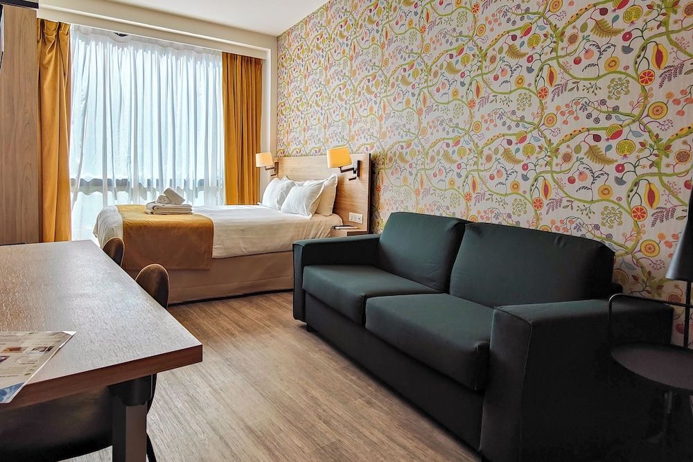 Bild på Studio Familial Rez-de-chaussée 28m²