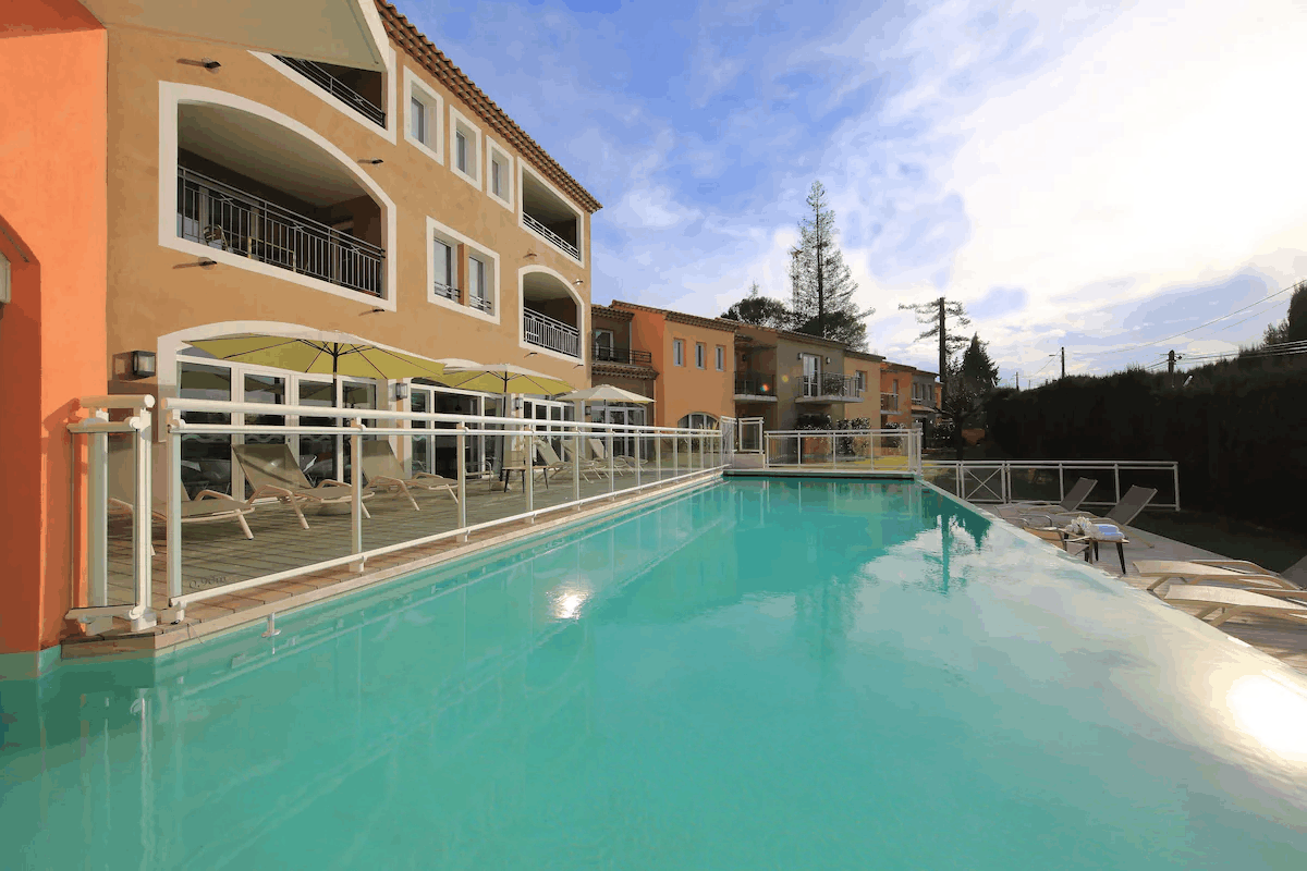 Simnning / Pool