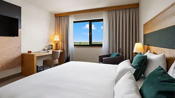 Hotel Fire & Ice Düsseldorf/Neuss - Premiumrum - ROOM