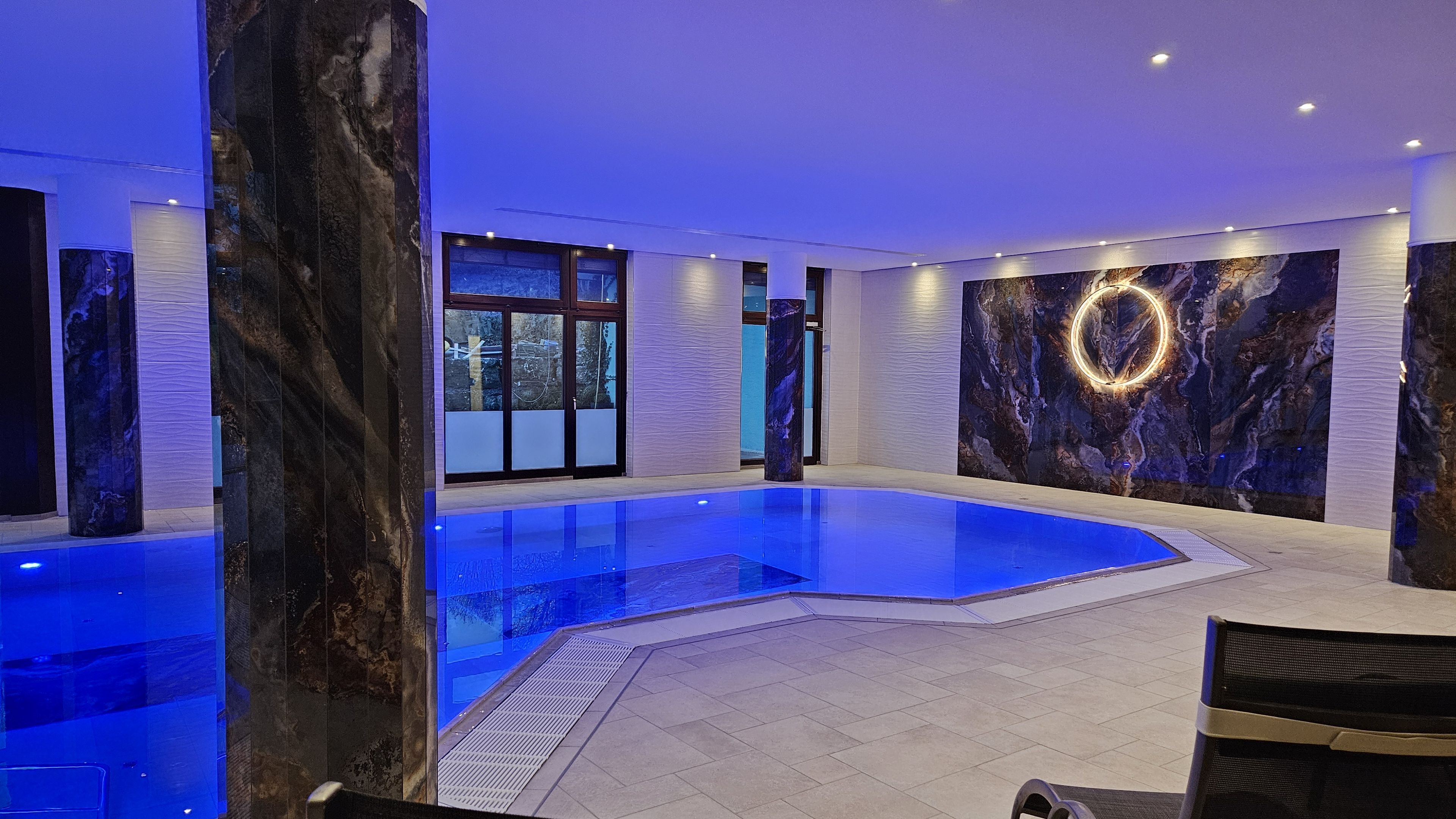 Simnning / Pool