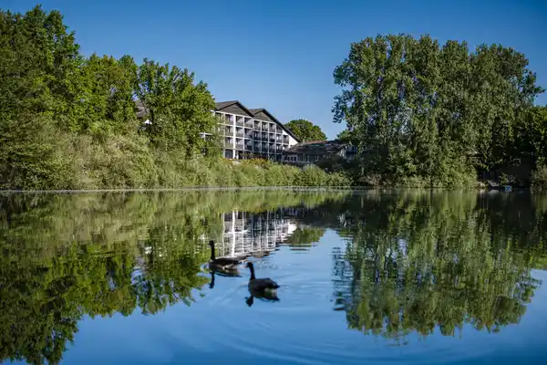 Best Western Premier Seehotel Krautkraemer - Bo 3 nätter, betala för 2 - FRONT