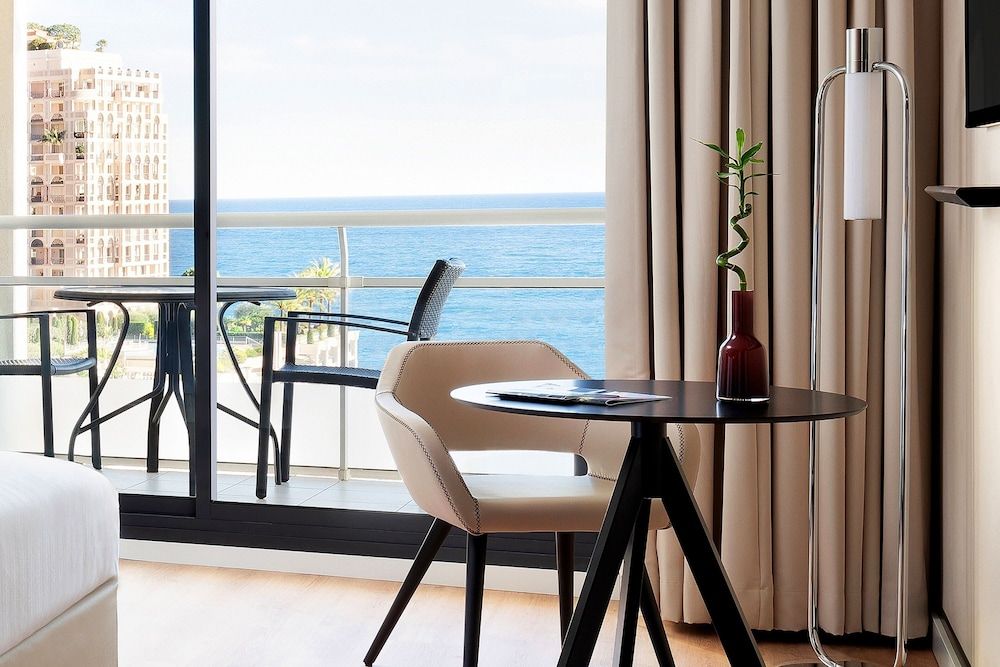 Bild på Rum - 2 enkelsängar - havsutsikt (Balcony)
