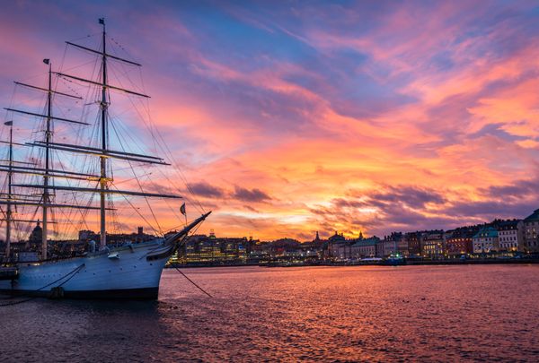 Guidad båttur erbjudande med hotell
