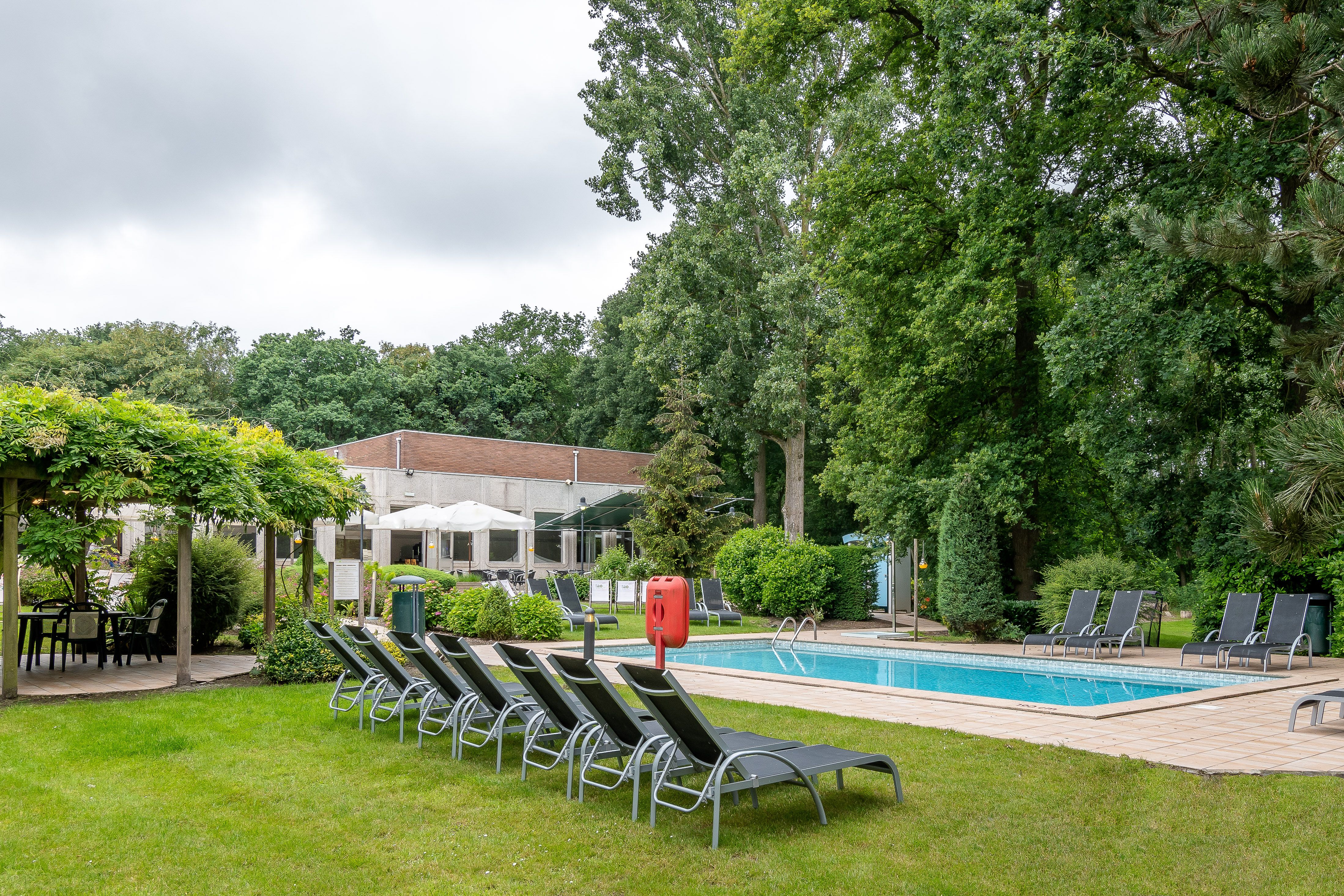 Simnning / Pool