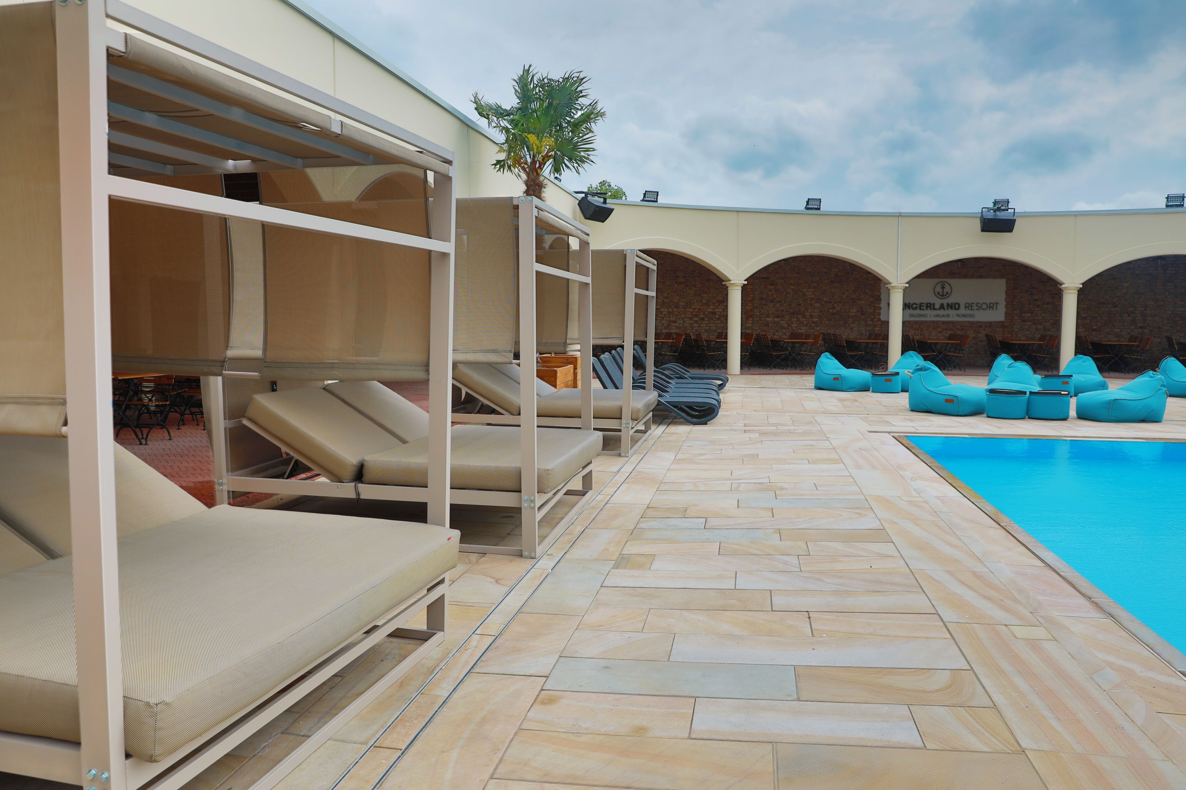 Simnning / Pool