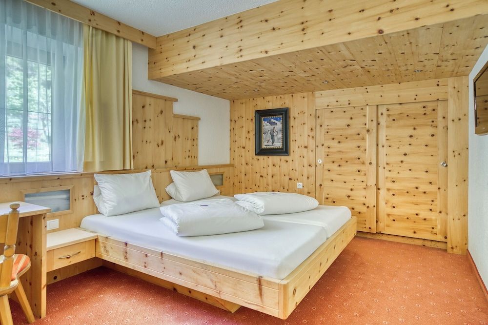 Bild på Traditionell svit - balkong - utsikt mot bergen