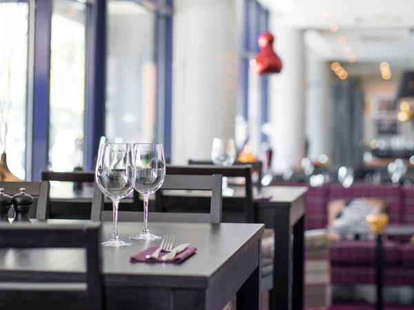 Quality Hotel Grand Borås - Moderate dubbelrum - RESTAURANT