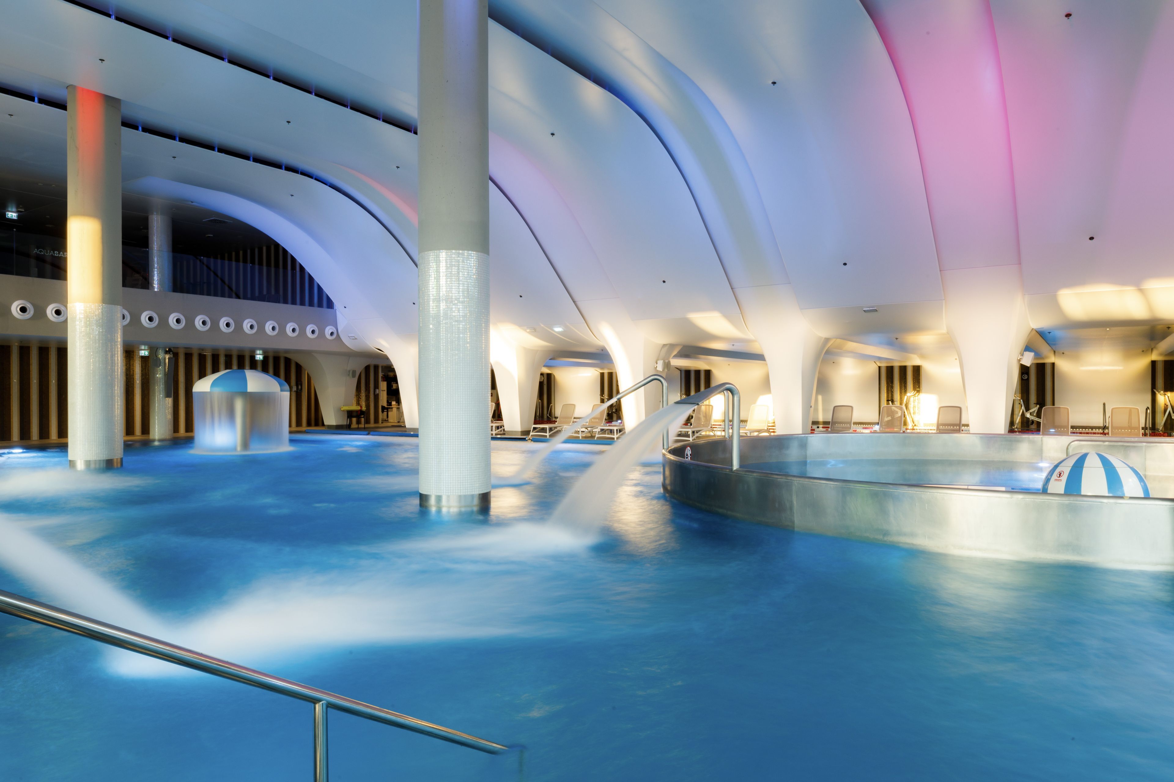 Simnning / Pool